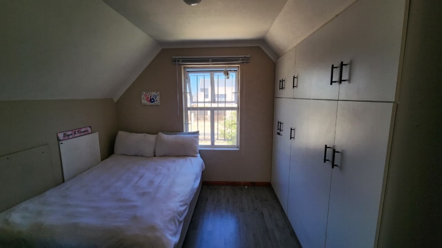 4 Bedroom Property for Sale in Mykonos Western Cape